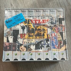 The Beatles Yellow Puzzle Collection Media